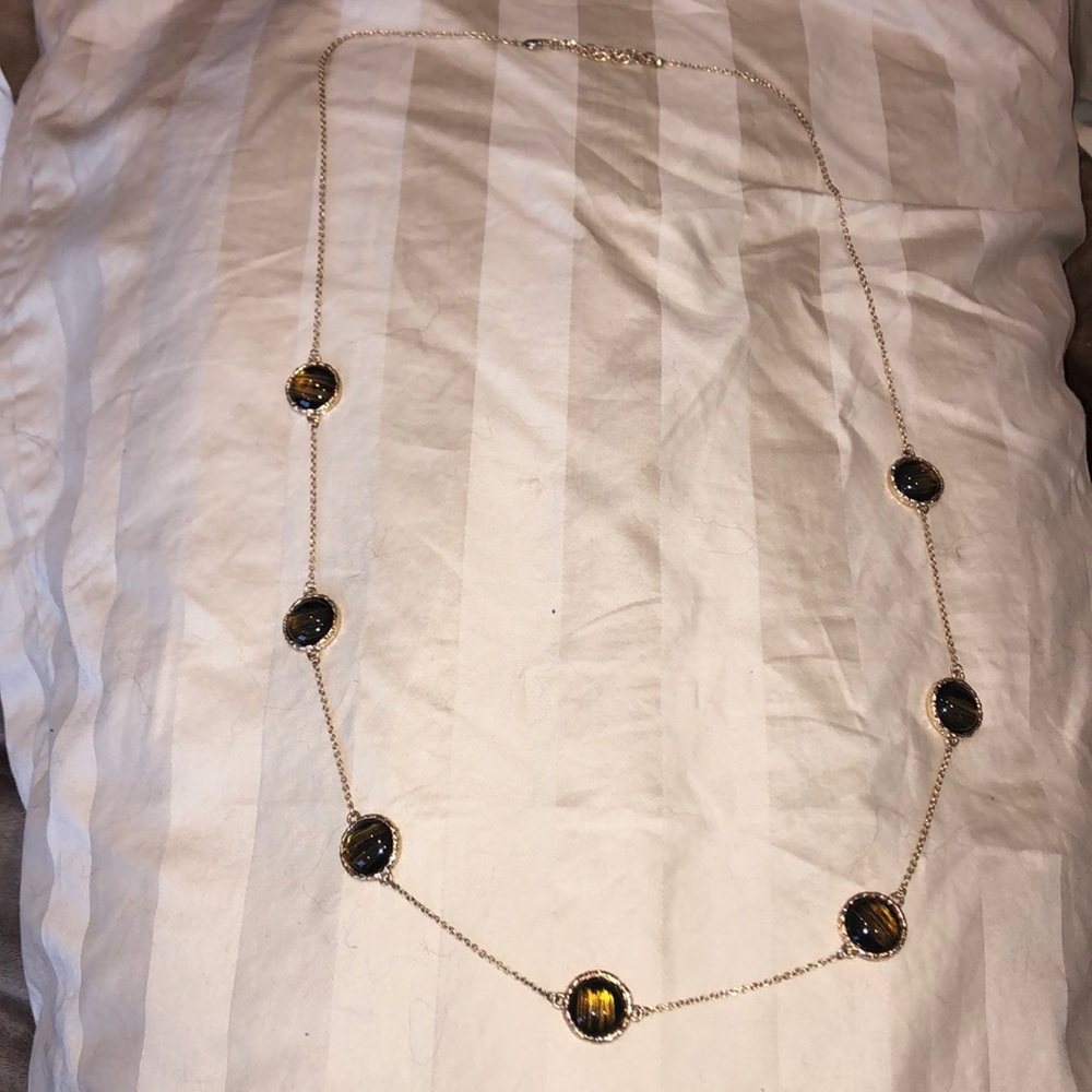 Long statement necklace - Picture 5 of 5